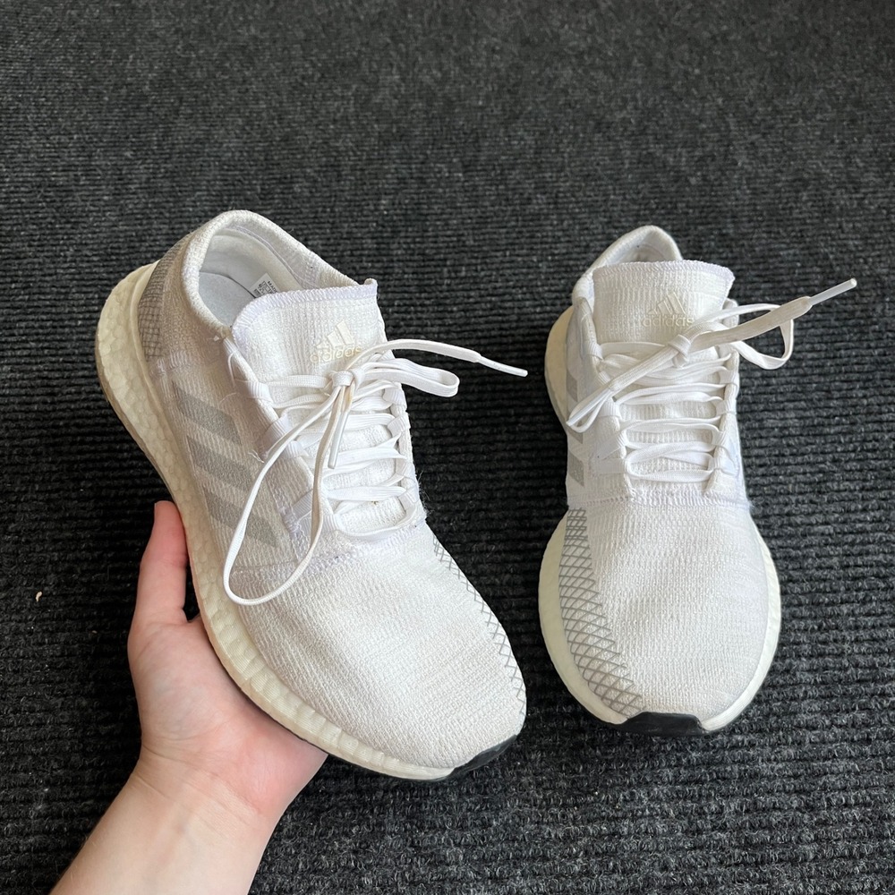 Adidas PureBoost Go Running Shoes Womens 8.5 White Silver Knit‎ Sneakers B75864